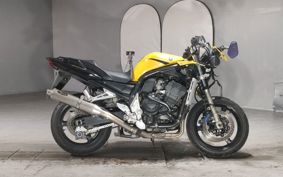 YAMAHA FZS1000 FAZER 2003 RN06