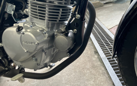 SUZUKI GLASS TRACKER BIG BOY NJ4DA