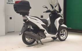 YAMAHA TRICITY 125 SE82J