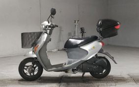 SUZUKI LET's 4 CA45A