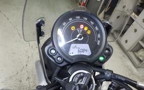 TRIUMPH STREET TWIN 2022