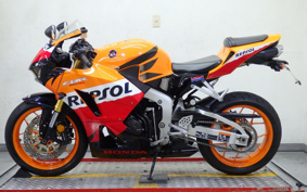 HONDA CBR600RR 2016 PC40