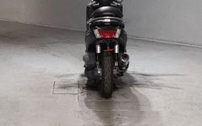 YAMAHA N-MAX 155 SG50J