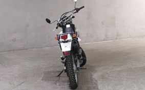 SUZUKI DJEBEL200 SH42A