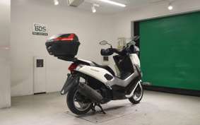YAMAHA N-MAX 2017 SE86J
