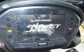 TRIUMPH STREET TRIPLE RS 2022