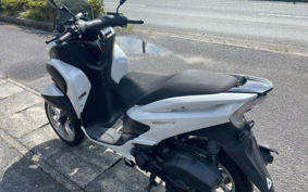 YAMAHA TRICITY 125 SE82J
