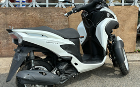 YAMAHA TRICITY 125 SE82J