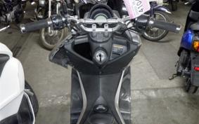 YAMAHA N-MAX 155 A 2013 SG50J