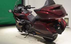 HONDA GL 1800 GOLD WING TOUR DCT 2025