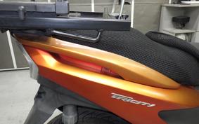 YAMAHA TRICITY 125 SE82J