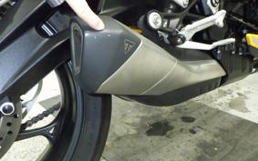 TRIUMPH STREET TRIPLE RS 2023