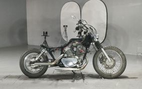 YAMAHA VIRAGO 250 3DM