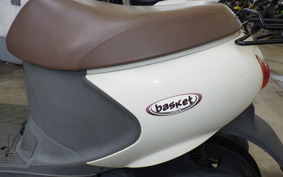 SUZUKI LET's 4 Basket CA43A