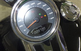 HARLEY FLBS 1870 2023
