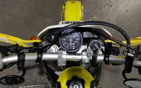 SUZUKI RMX250 S SJ14A