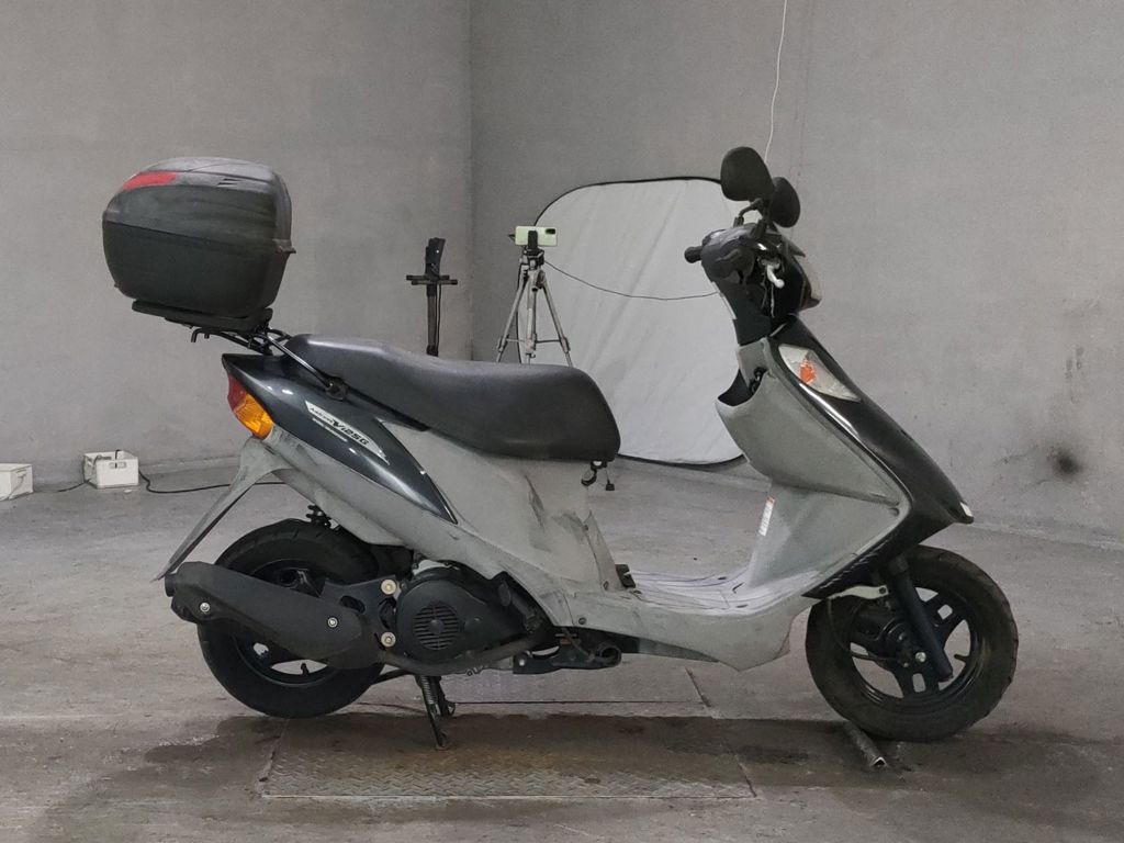Фото Suzuki ADDRESS V125 с японского аукциона