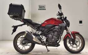 HONDA CB250RA 2016 MC52