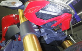 DUCATI STREETFIGHTER S
