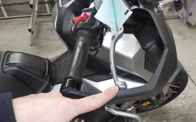 HONDA X-ADV 750 2017 RC95