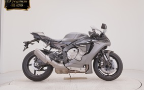 YAMAHA YZF-R1 S 2020