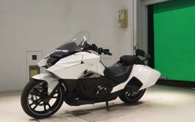 HONDA NM4 VULTUS -02 2014