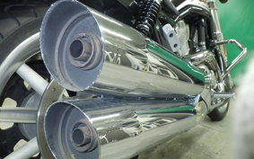 HARLEY STREET ROD 1130 2005