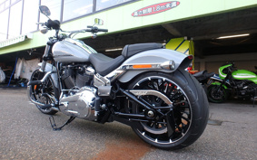 HARLEY FXBR 2025 YEZ