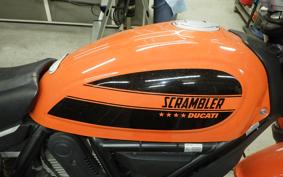 DUCATI SCRAMBLER SIXTY2 2016