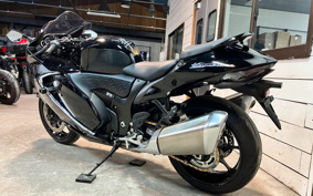 SUZUKI Hayabusa 2022 EJ11A