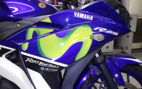 YAMAHA YZF-R25