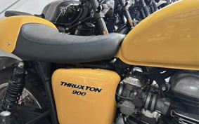 TRIUMPH THRUXTON 2006 TJ9042