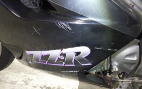KAWASAKI ZZ-R250