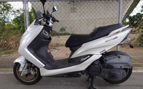YAMAHA MAJESTYS SG28J