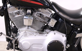 HARLEY FXST 2010 BV5
