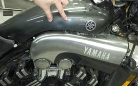 YAMAHA VMAX 2000