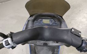 YAMAHA MAJESTY 125 SE27