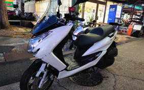 YAMAHA MAJESTYS SG28J