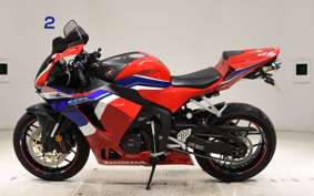 HONDA CBR600RR 2021 PC40