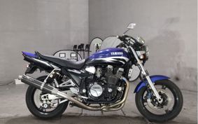 YAMAHA XJR1300 2003 RP03J