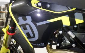 HUSQVARNA 701SM 2024