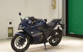 SUZUKI GIXXER 250 SF 2002 ED22Y
