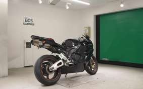 HONDA CBR1000RR 2004 SC57