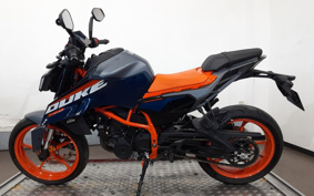 KTM 390 DUKE 2024 JPJ40