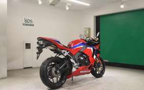 HONDA CBR600RR 2021 PC40