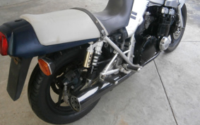 SUZUKI GSX1100S KATANA 2000 GU76A