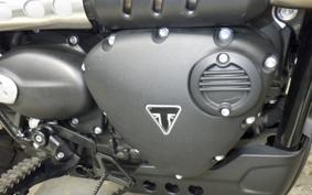 TRIUMPH STREET SCRAMBLER 2023