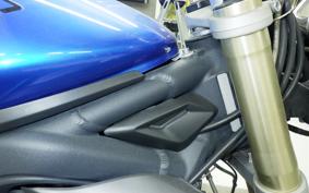 TRIUMPH STREET TRIPLE 85 2014