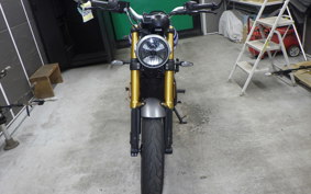 TRIUMPH SPEED 400 2024