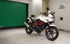 HONDA VTRF250 2013 MC33